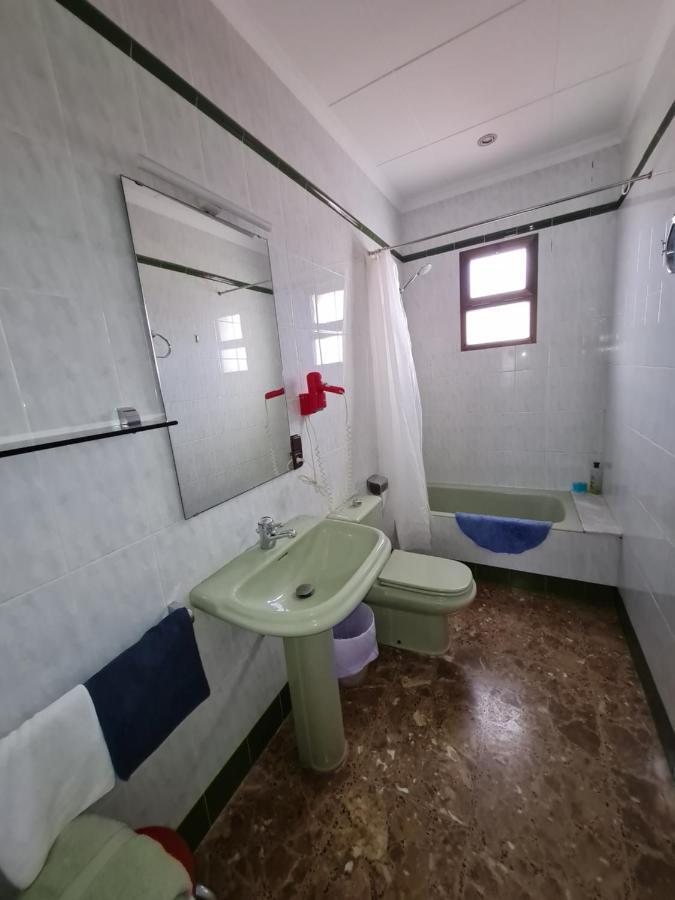 Hotel Bon Lloc Ulldecona Esterno foto